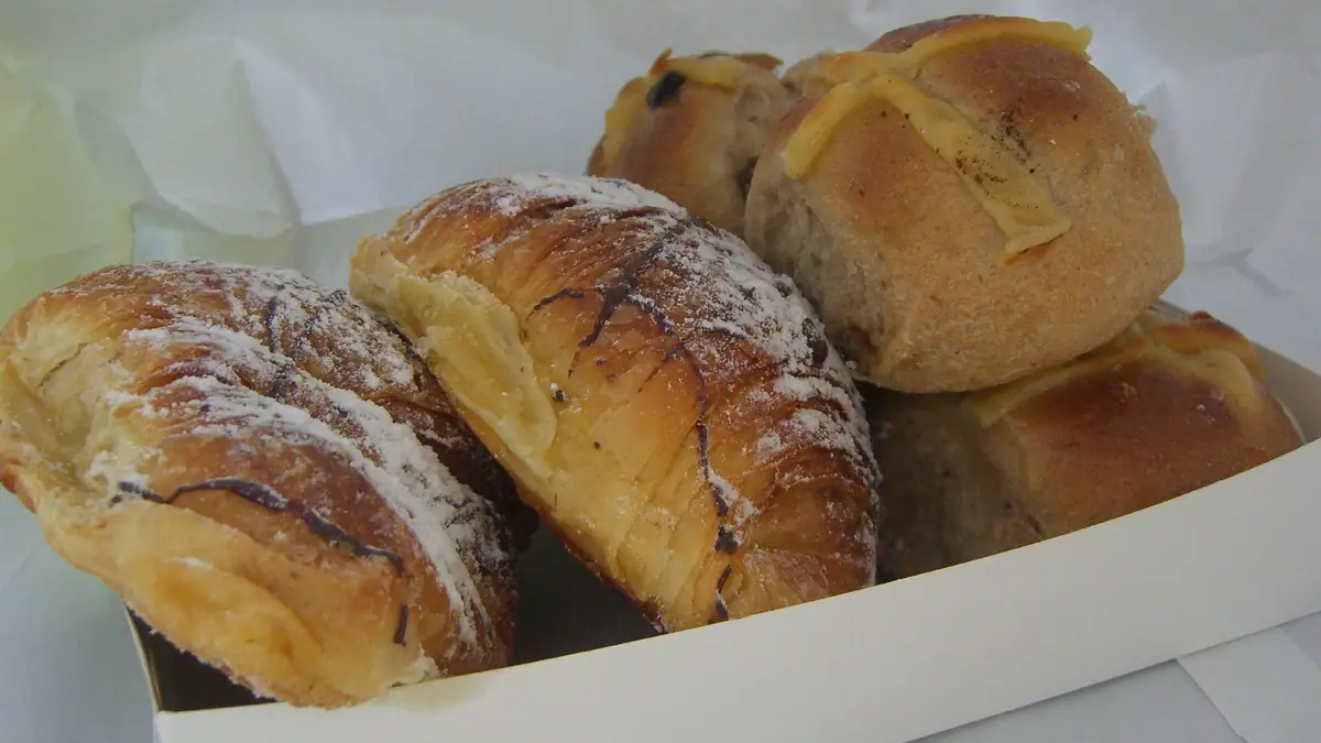 Artisan Bakery bakes